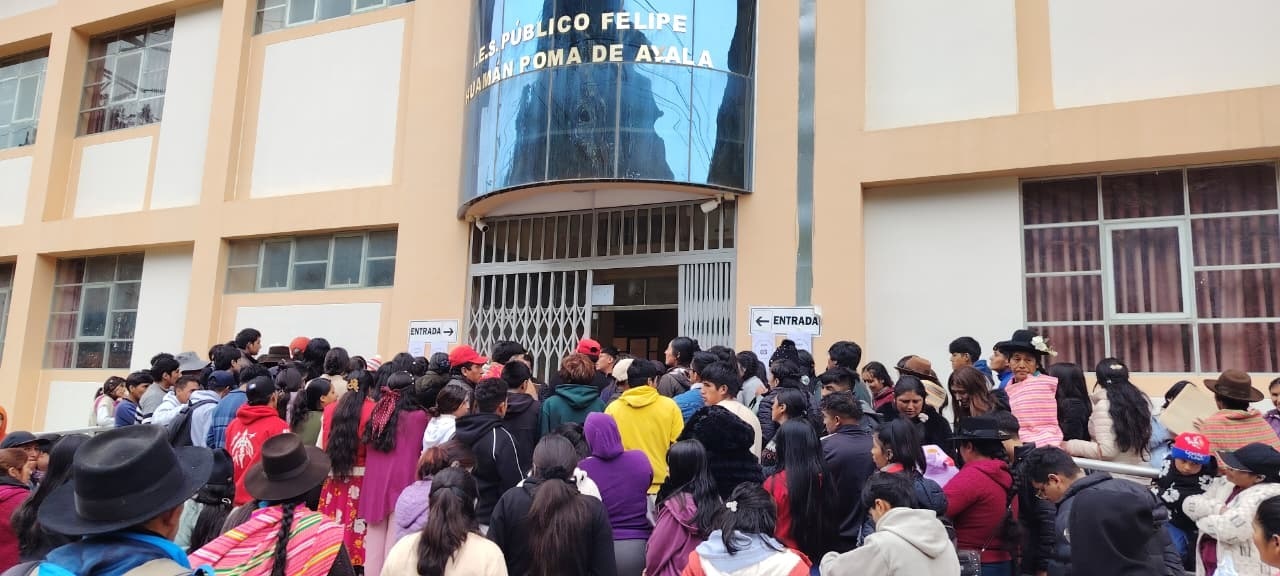 Portada Con gran expectativa se desarrolla hoy el examen de admisión